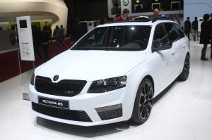 2015 Skoda Octavia RS 230 Combi